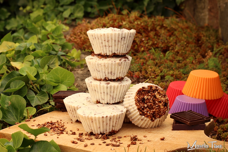 Domowe lody straciatella z czekoladową granolą