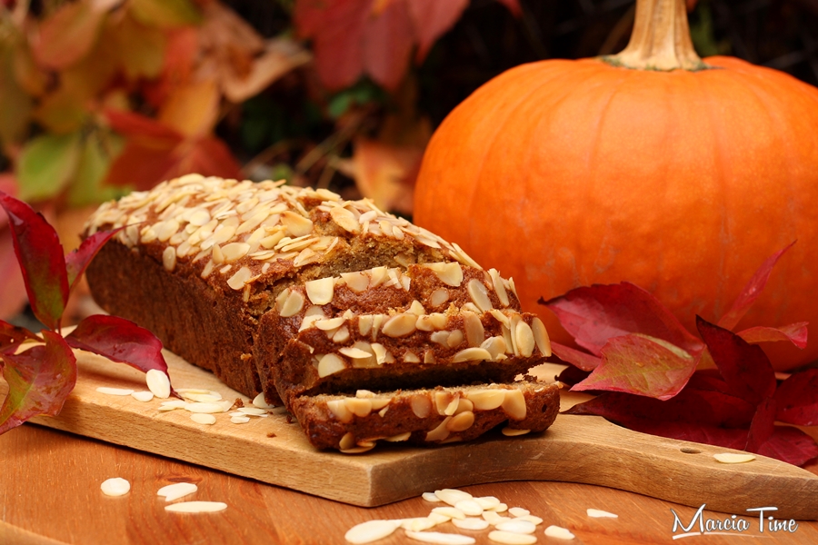 Ciasto dyniowe z migdałami