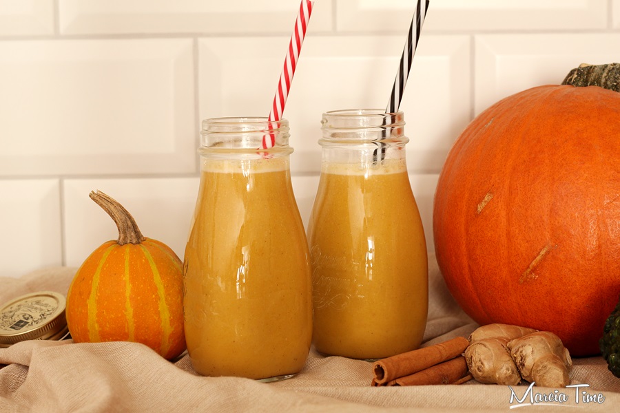 Jesienny rozgrzewający napój z dyni